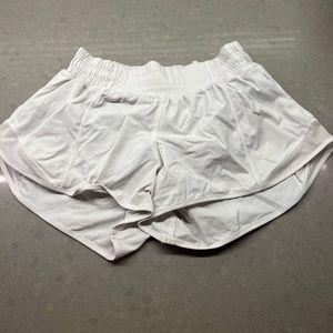 Lululemon hottie hot low rise 2.5